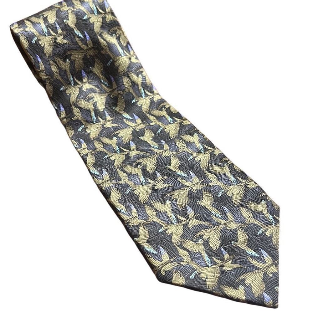 Silk Necktie Black Gold Flying Ducks Pattern Elegant Formal Men's Fashion‎